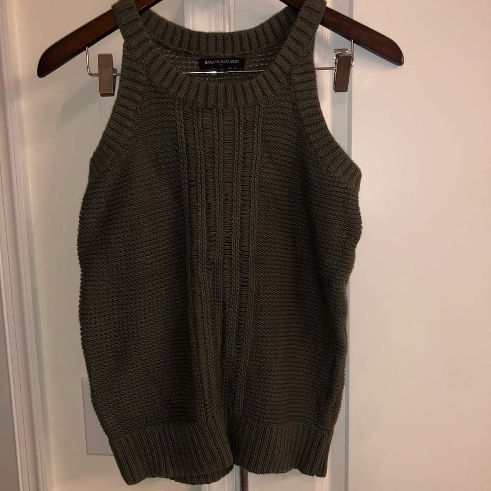 BANANA REPUBLIC GREEN SLEEVELESS SWEATER SIZE M